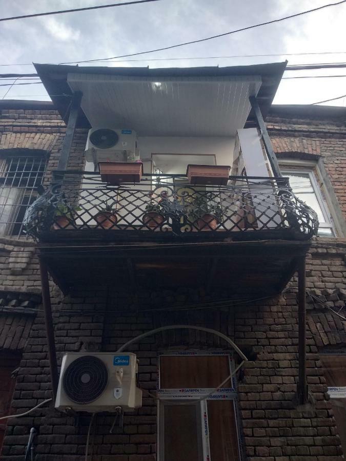Emi&Mari Apartment Tbilisi Exterior photo